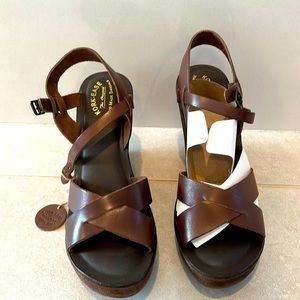 Brand new Kirk-Ease sandals